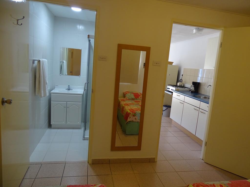 Hacienda Wayaca Apartments Oranjestad Extérieur photo