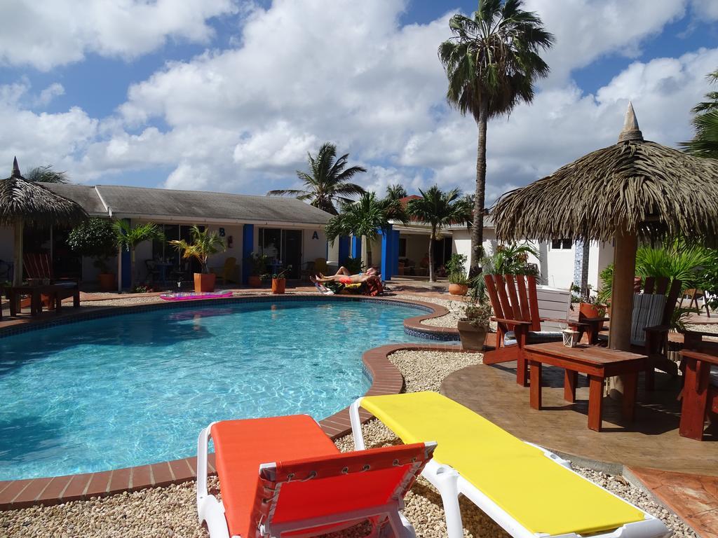 Hacienda Wayaca Apartments Oranjestad Extérieur photo