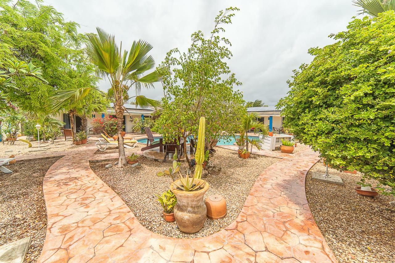 Hacienda Wayaca Apartments Oranjestad Extérieur photo